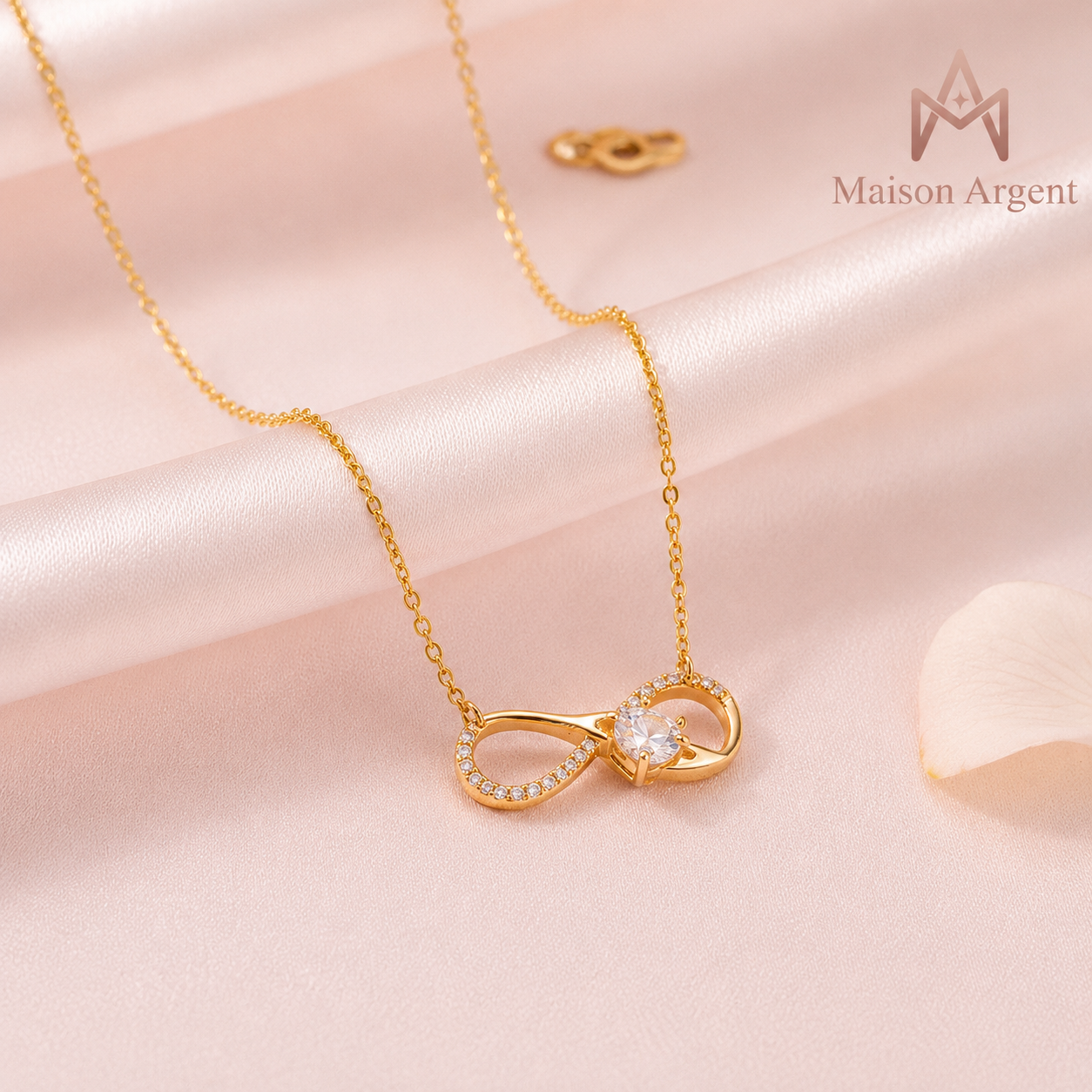 Collier Infini Étreinte Romantique en Argent 925 pour Femme - Bijou Élégant